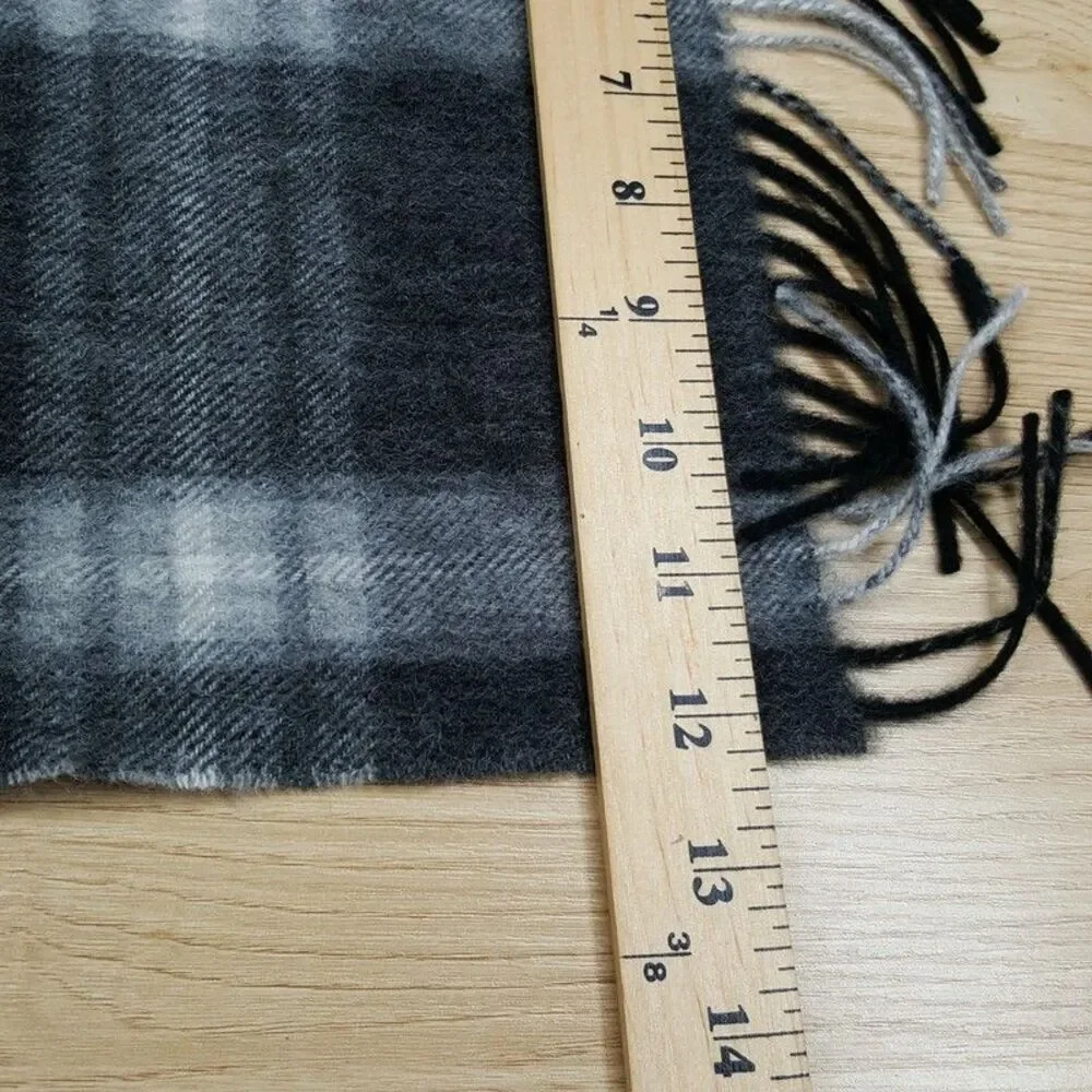 CLUB ROOM Mens Scarf Black Gray Plaid 100% Cashmere Fringe Rectangle 64x12